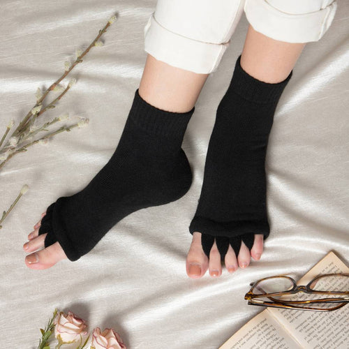Corrective Toe Spacer Socks | Super Soft Foot Pain Relief & Bunion Corrector
