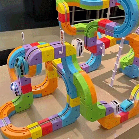 Magnetic Track Builder Train Set